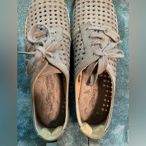 Walking Cradles shoes 8